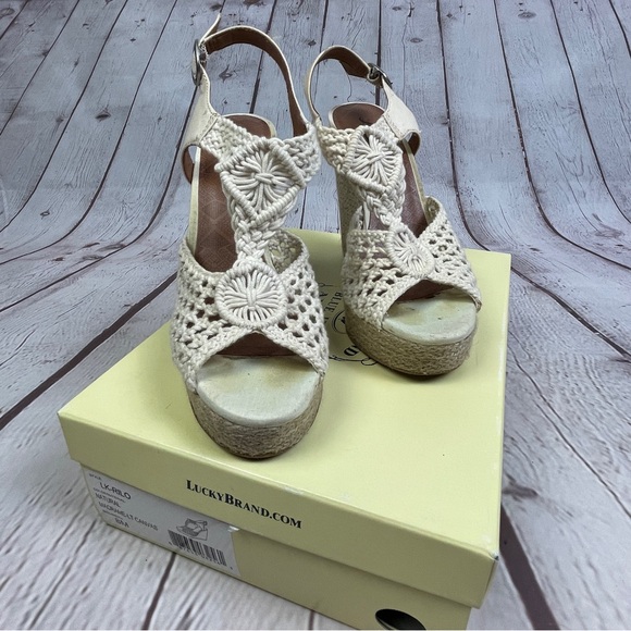 LUCKY BRAND women's neutral cream macrame canvas crochet wedge sandals, size 8 - Picture 4 of 12